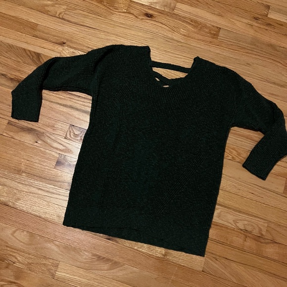 Torrid deep green sweater - Picture 1 of 9